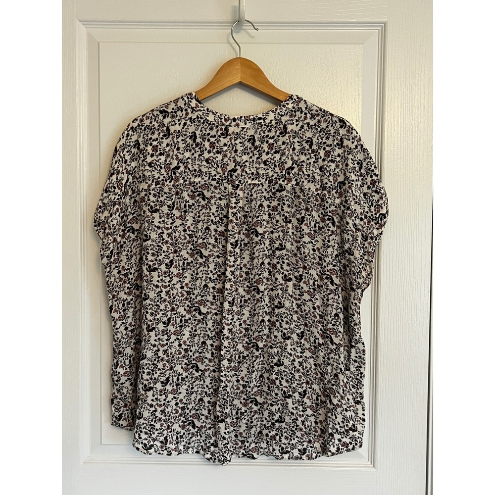 Treasure & Bond Womens 2X Floral Short Sleeve Button Front V-Neck Top Boho - Picture 4 of 6